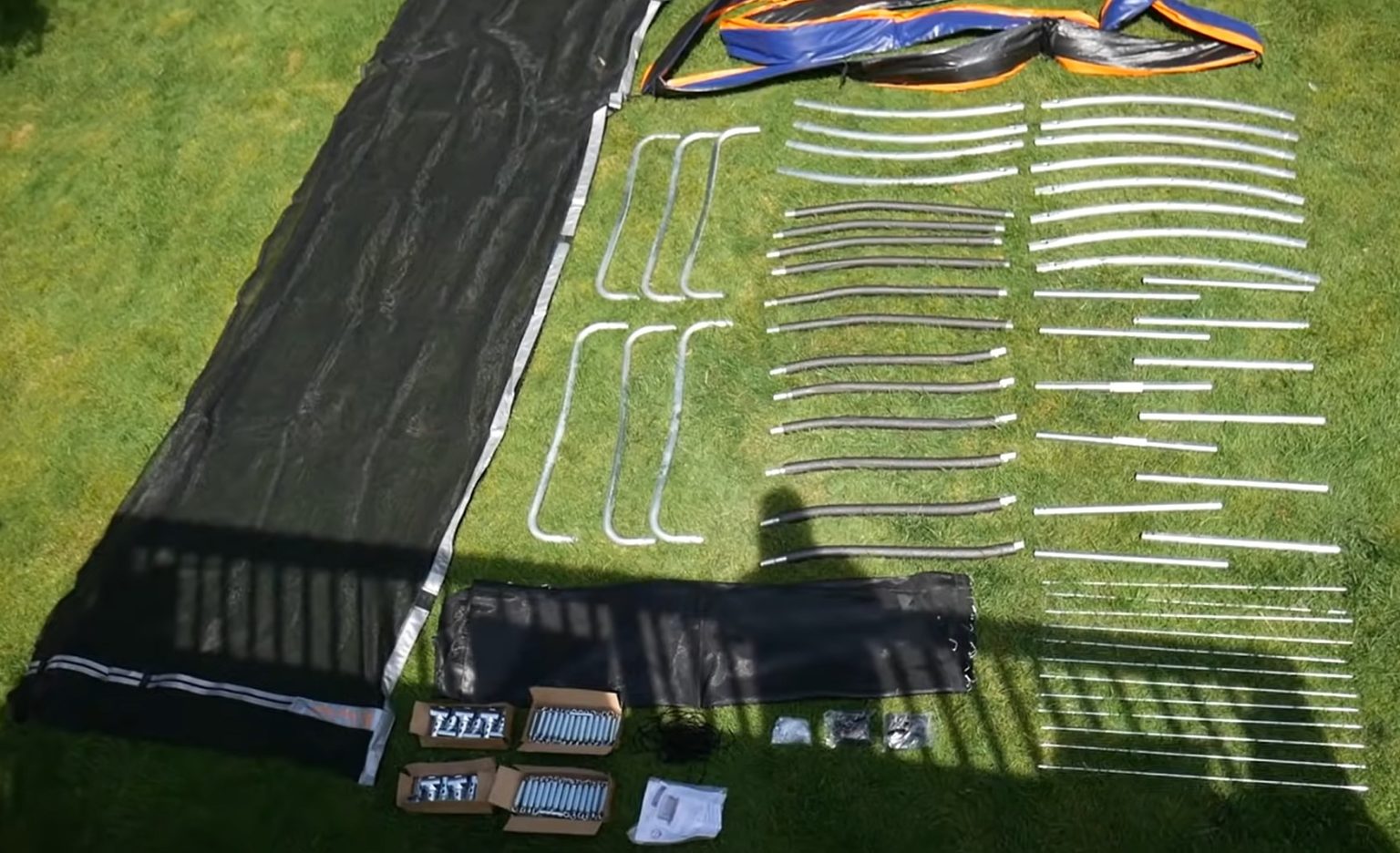 8 Steps on How to Put A Trampoline Together TrampolineMag